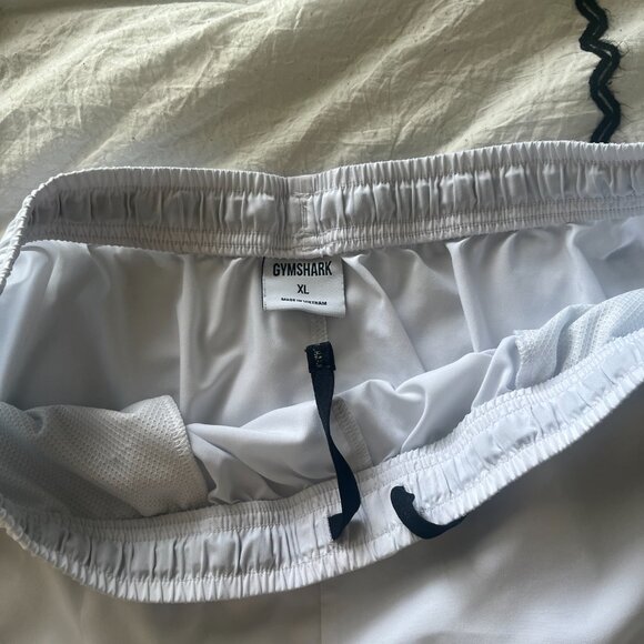 Men's White Gymshark Short XL - Picture 4 of 7
